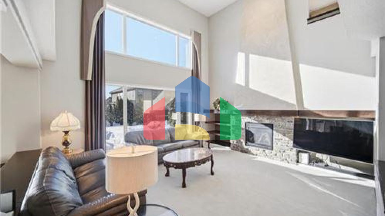 Residential - Single Family Home - Winnipeg, Canada - Canada