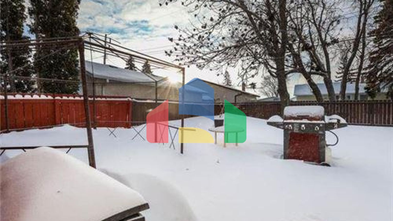 Residential - Single Family Home - Winnipeg, Canada - Canada