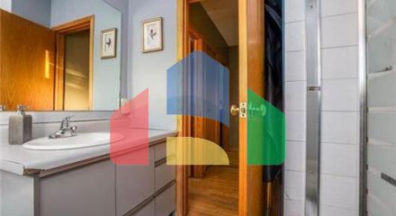 Residential - Single Family Home - Winnipeg, Canada - Canada