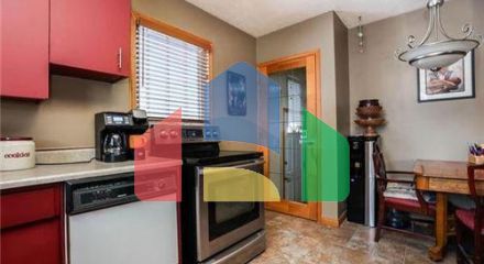 Residential - Single Family Home - Winnipeg, Canada - Canada