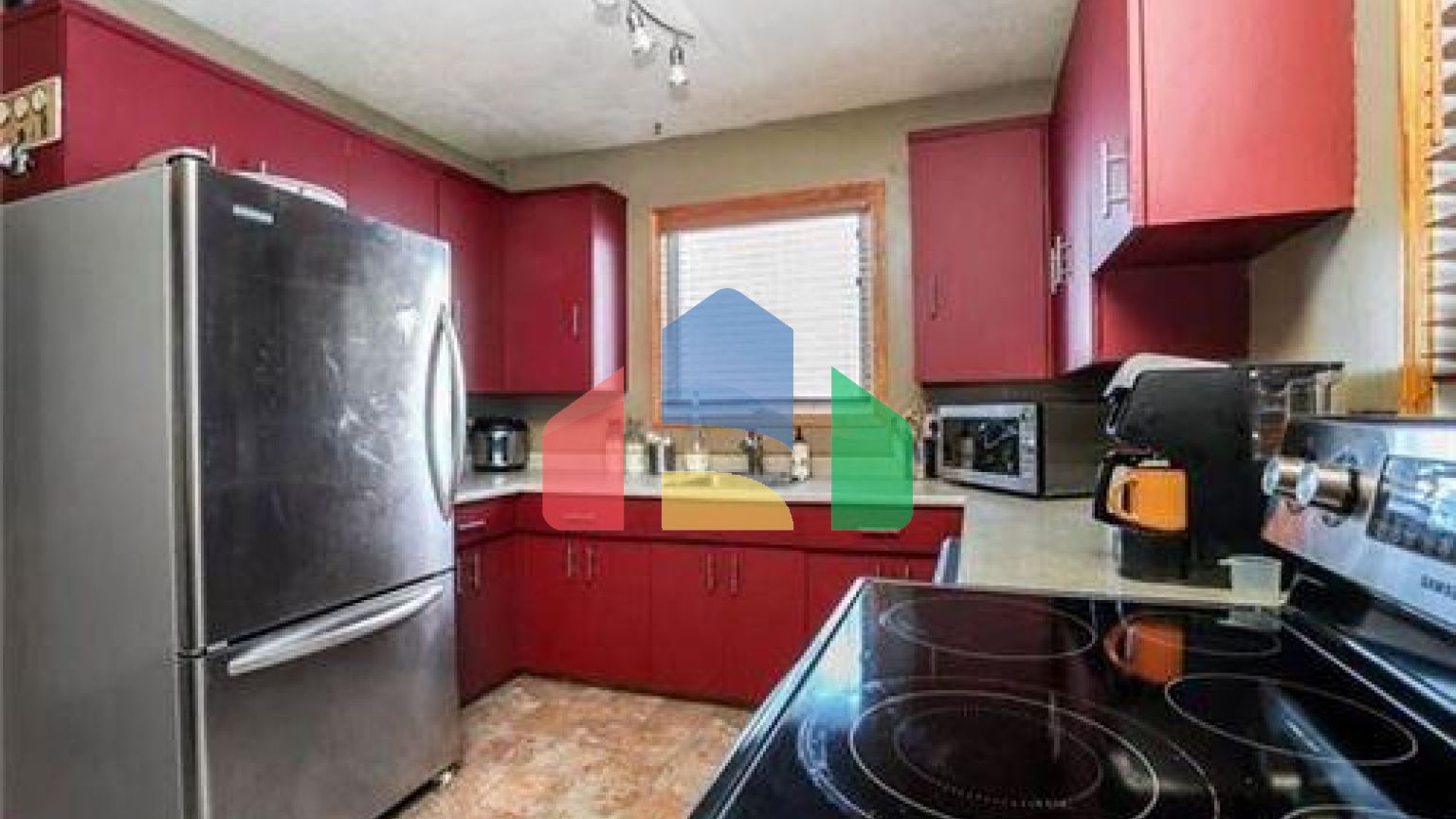 Residential - Single Family Home - Winnipeg, Canada - Canada