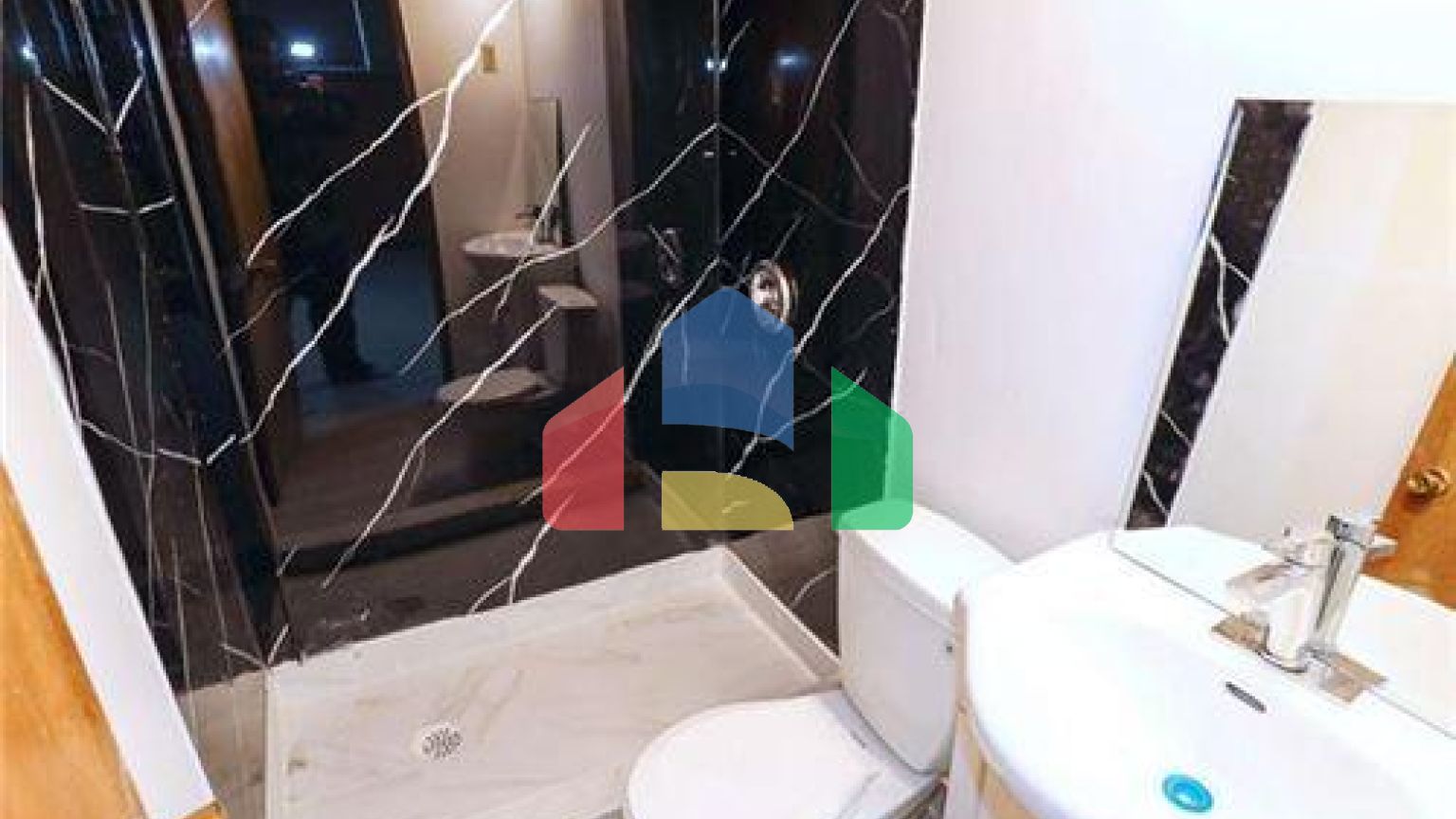 Residential - Single Family Home - Winnipeg, Canada - Canada