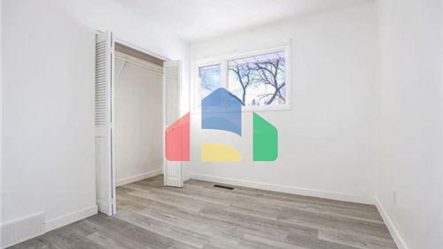 Residential - Single Family Home - Winnipeg, Canada - Canada