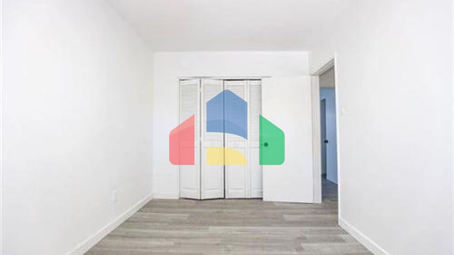 Residential - Single Family Home - Winnipeg, Canada - Canada