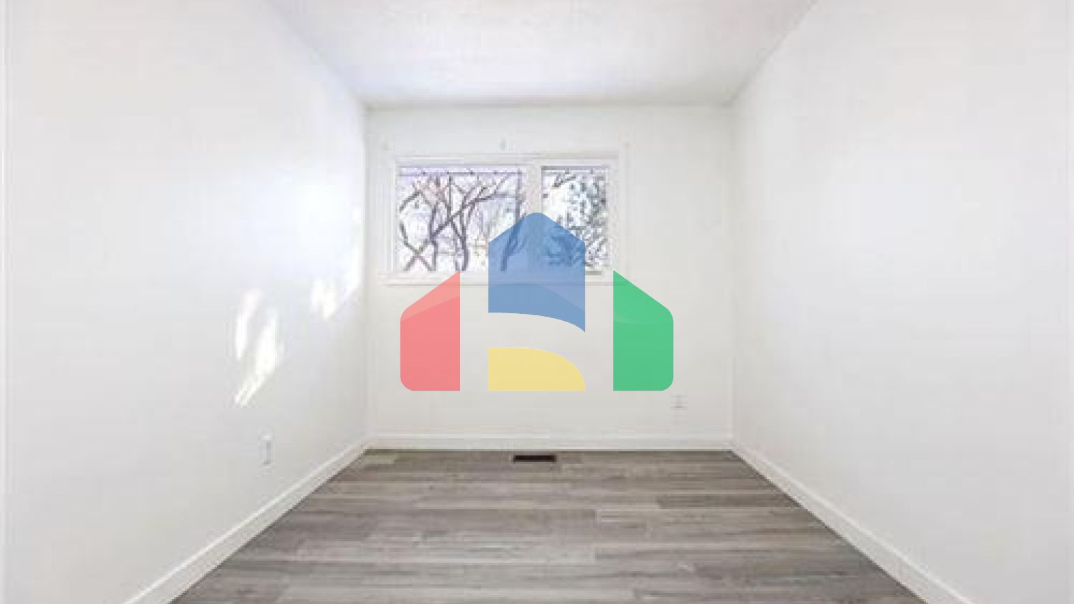 Residential - Single Family Home - Winnipeg, Canada - Canada