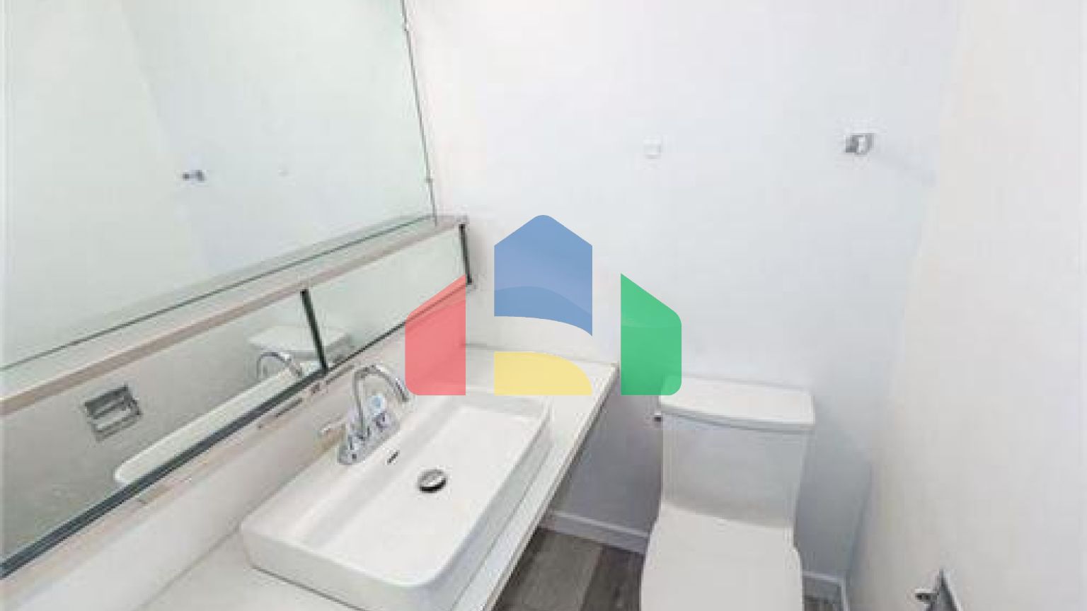 Residential - Single Family Home - Winnipeg, Canada - Canada