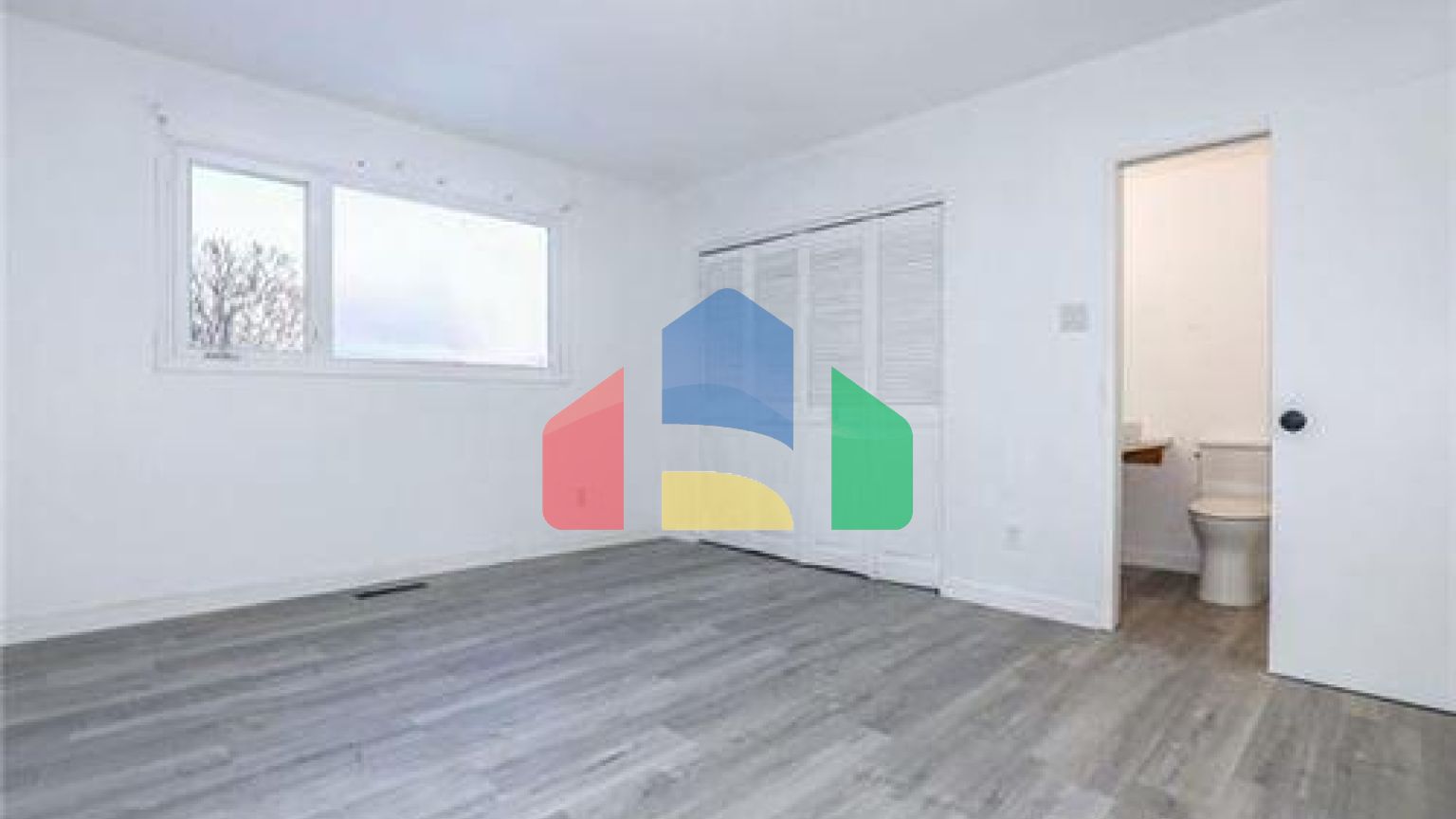 Residential - Single Family Home - Winnipeg, Canada - Canada