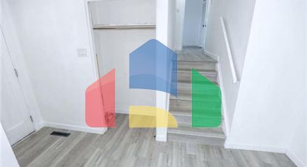 Residential - Single Family Home - Winnipeg, Canada - Canada