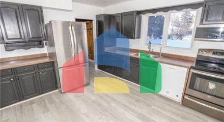 Residential - Single Family Home - Winnipeg, Canada - Canada