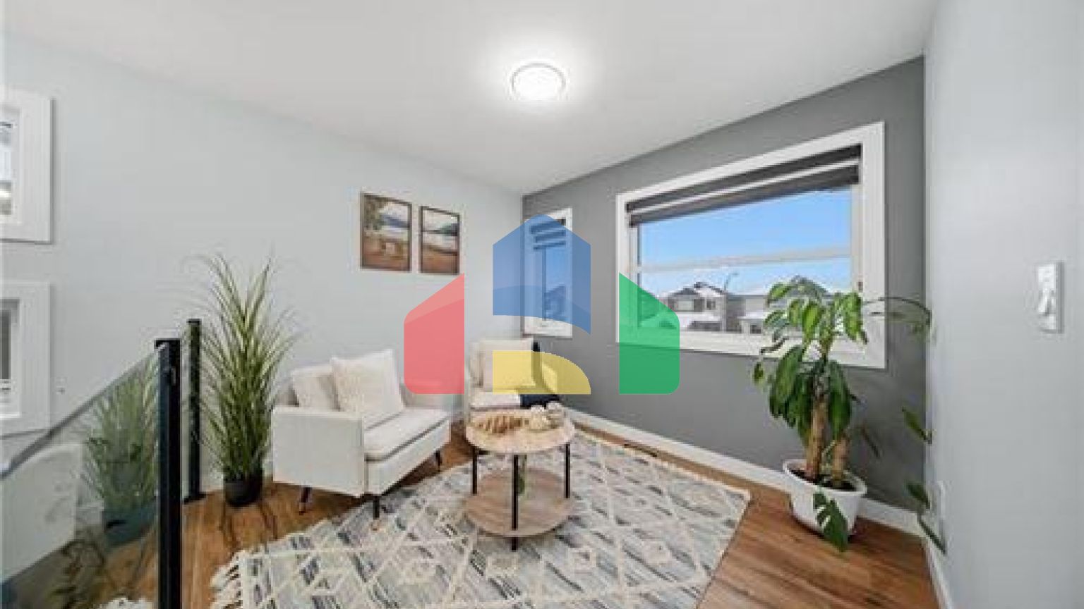 Residential - Single Family Home - Winnipeg, Canada - Canada