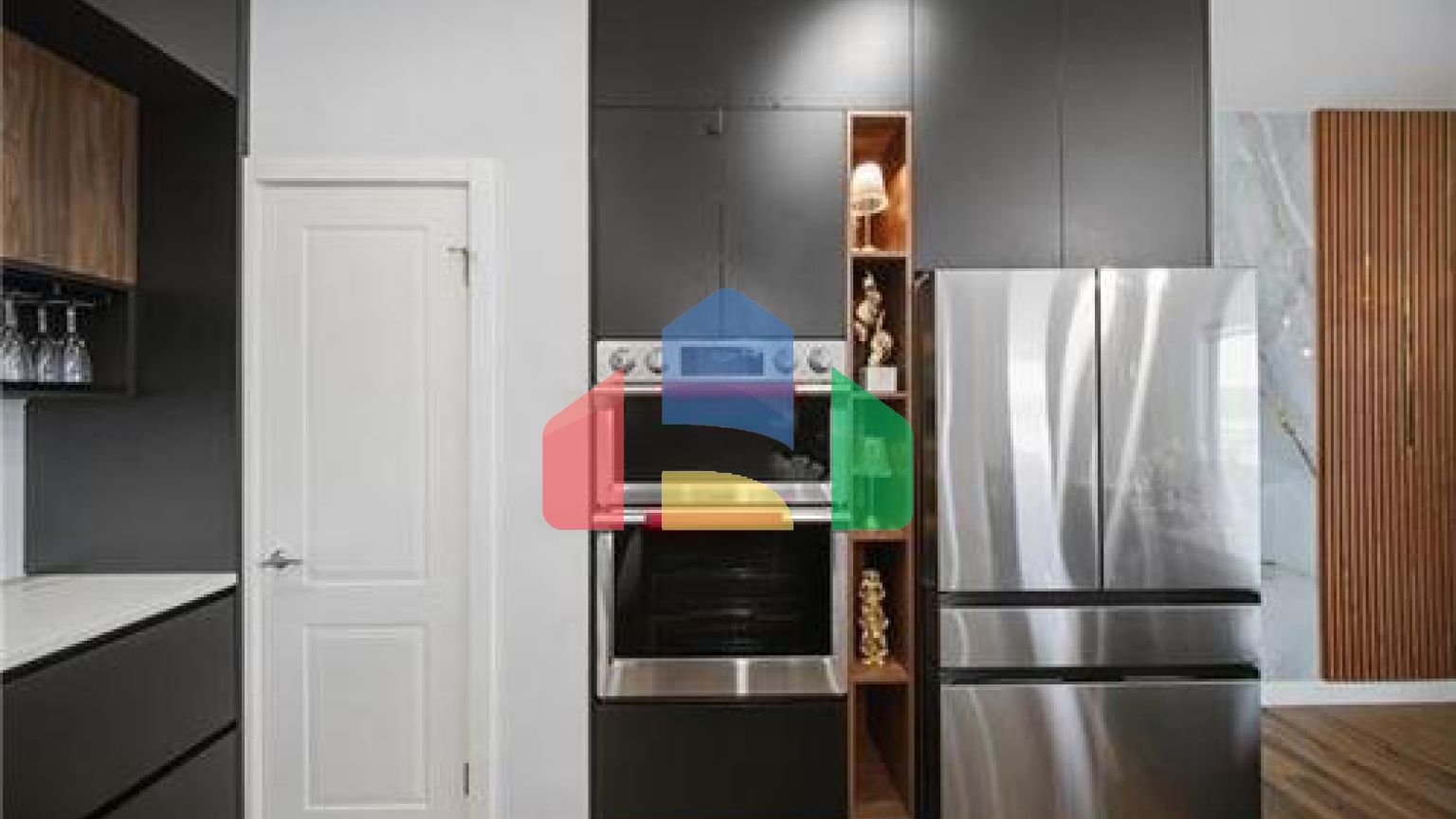 Residential - Single Family Home - Winnipeg, Canada - Canada