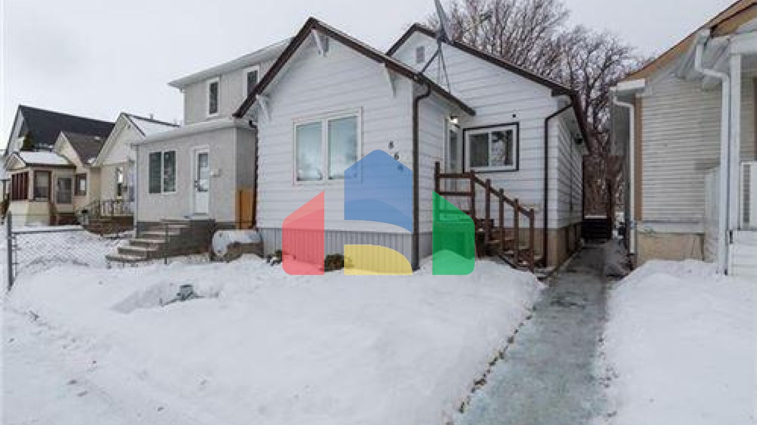 Residential - Single Family Home - Winnipeg, Canada - Canada