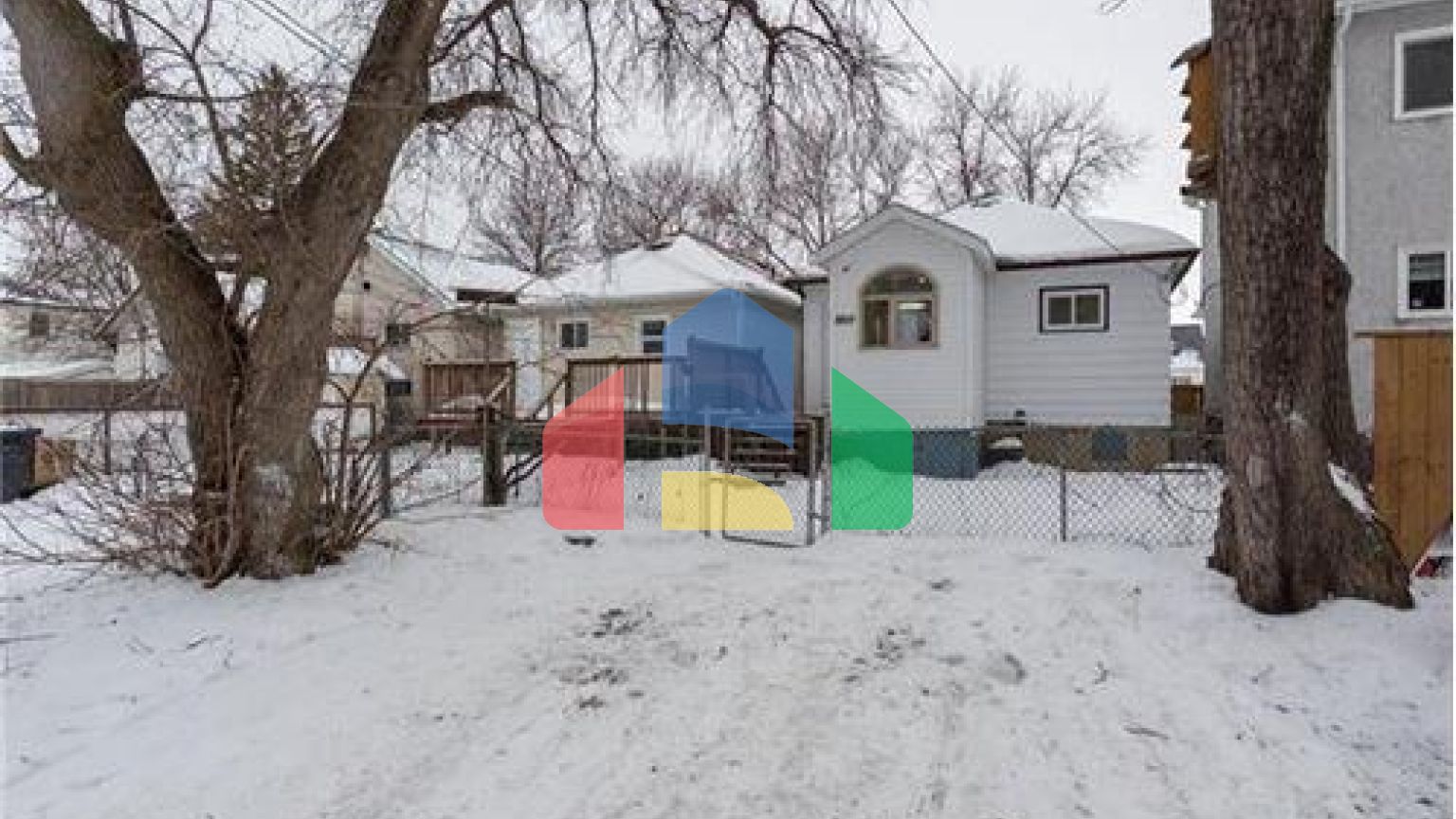 Residential - Single Family Home - Winnipeg, Canada - Canada