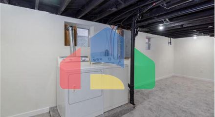 Residential - Single Family Home - Winnipeg, Canada - Canada