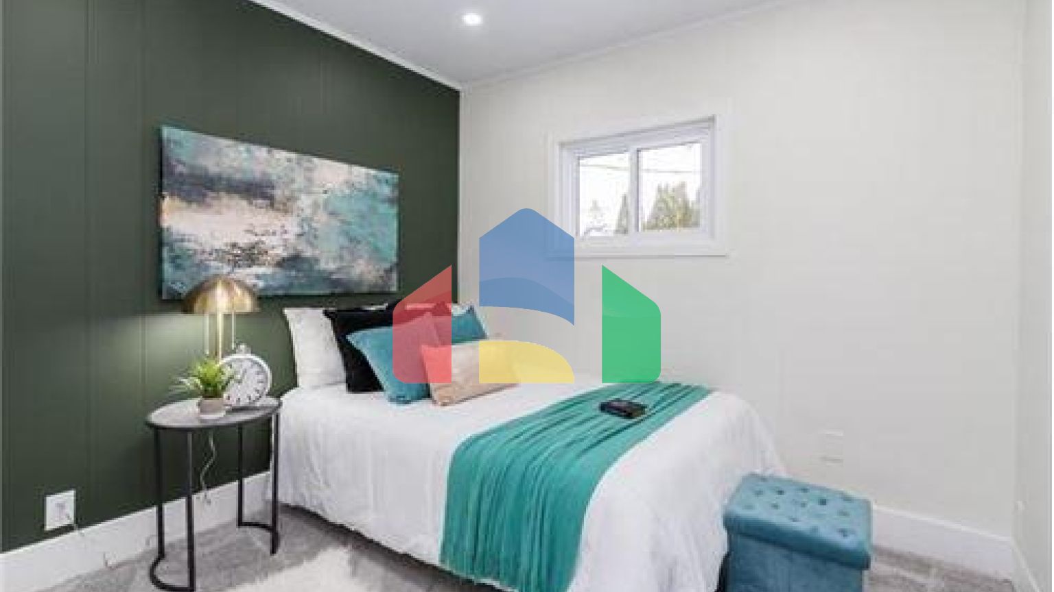 Residential - Single Family Home - Winnipeg, Canada - Canada