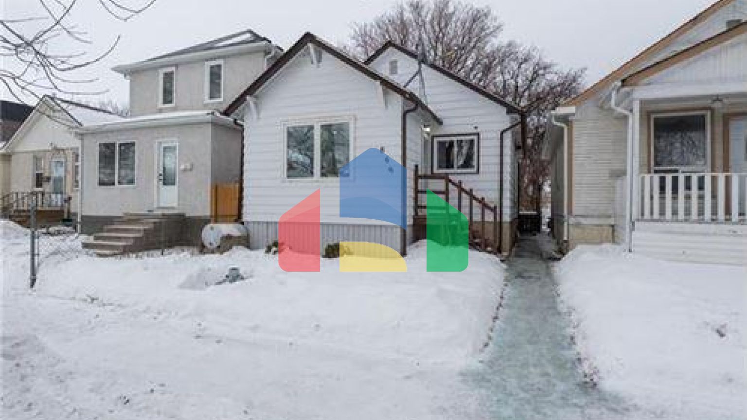 Residential - Single Family Home - Winnipeg, Canada - Canada