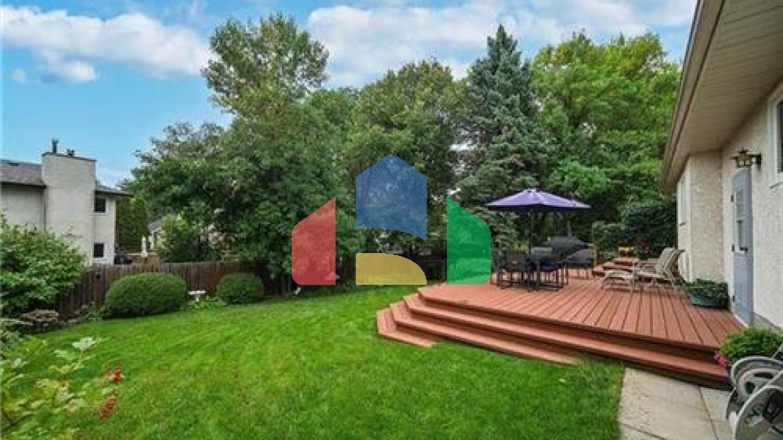 Residential - Single Family Home - Winnipeg, Canada - Canada