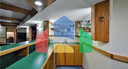 Residential - Single Family Home - Winnipeg, Canada - Canada