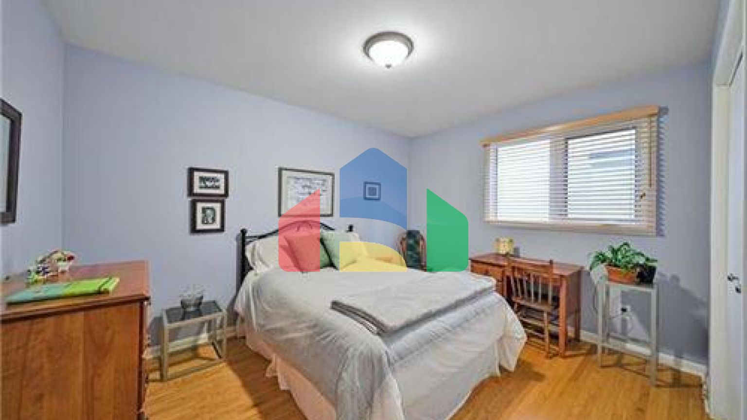 Residential - Single Family Home - Winnipeg, Canada - Canada