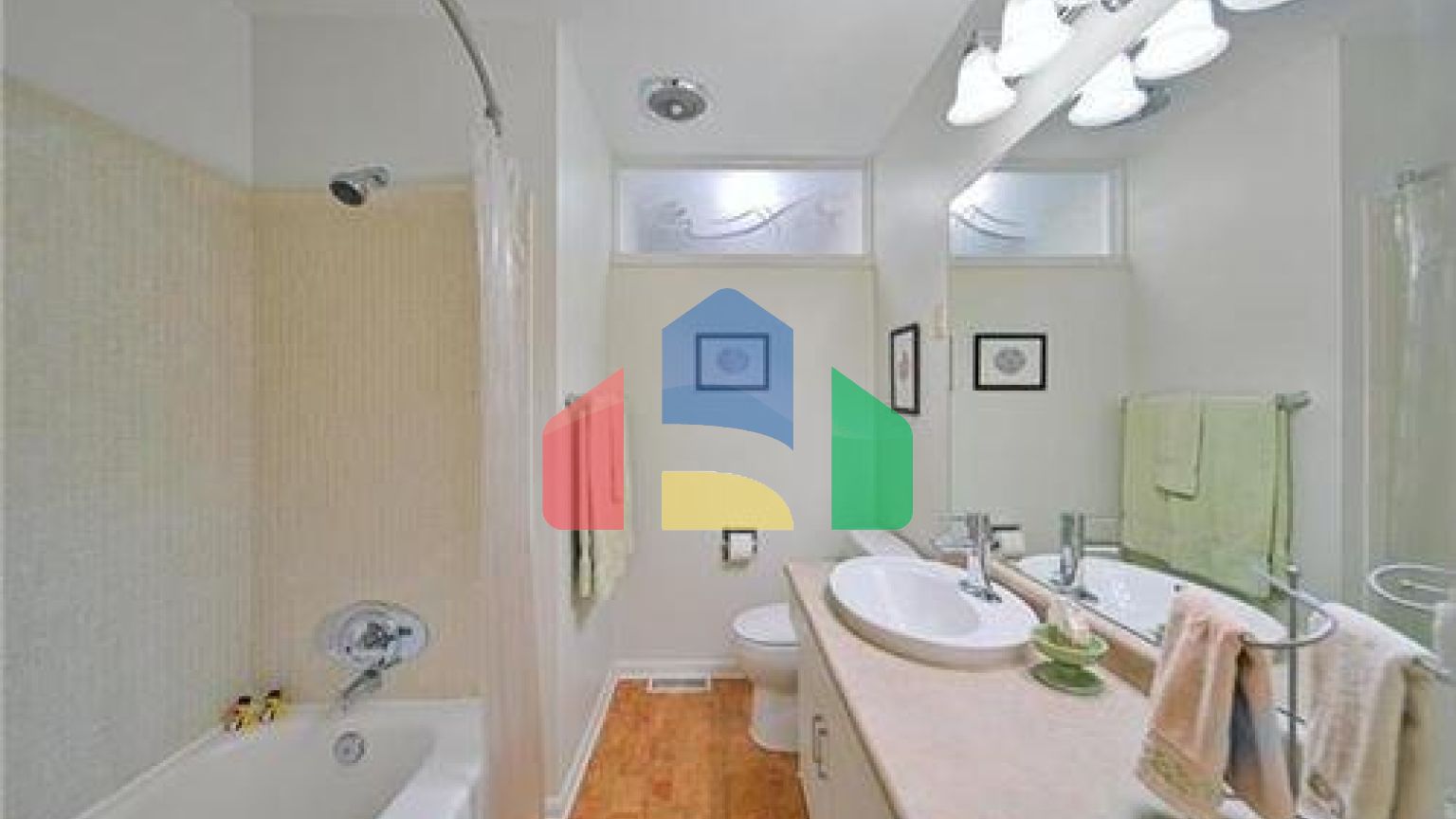 Residential - Single Family Home - Winnipeg, Canada - Canada