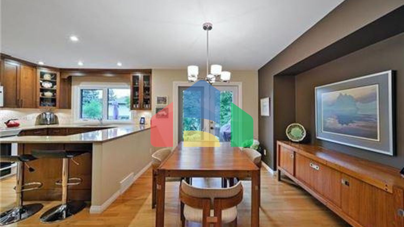 Residential - Single Family Home - Winnipeg, Canada - Canada