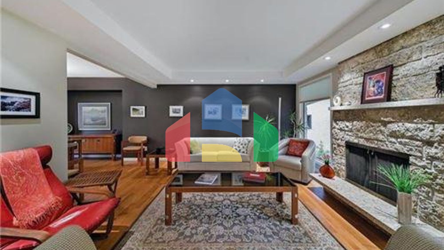 Residential - Single Family Home - Winnipeg, Canada - Canada