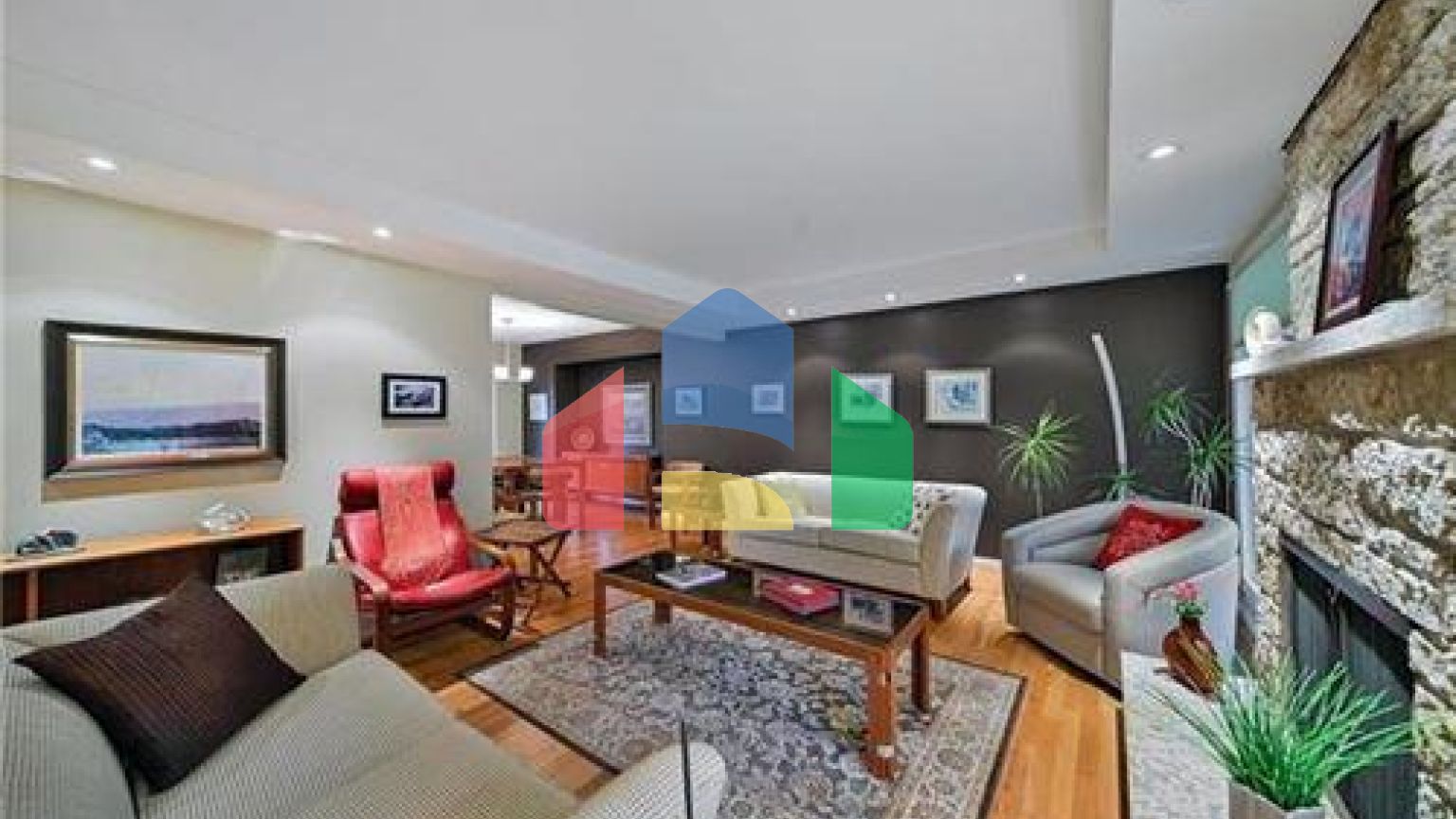 Residential - Single Family Home - Winnipeg, Canada - Canada