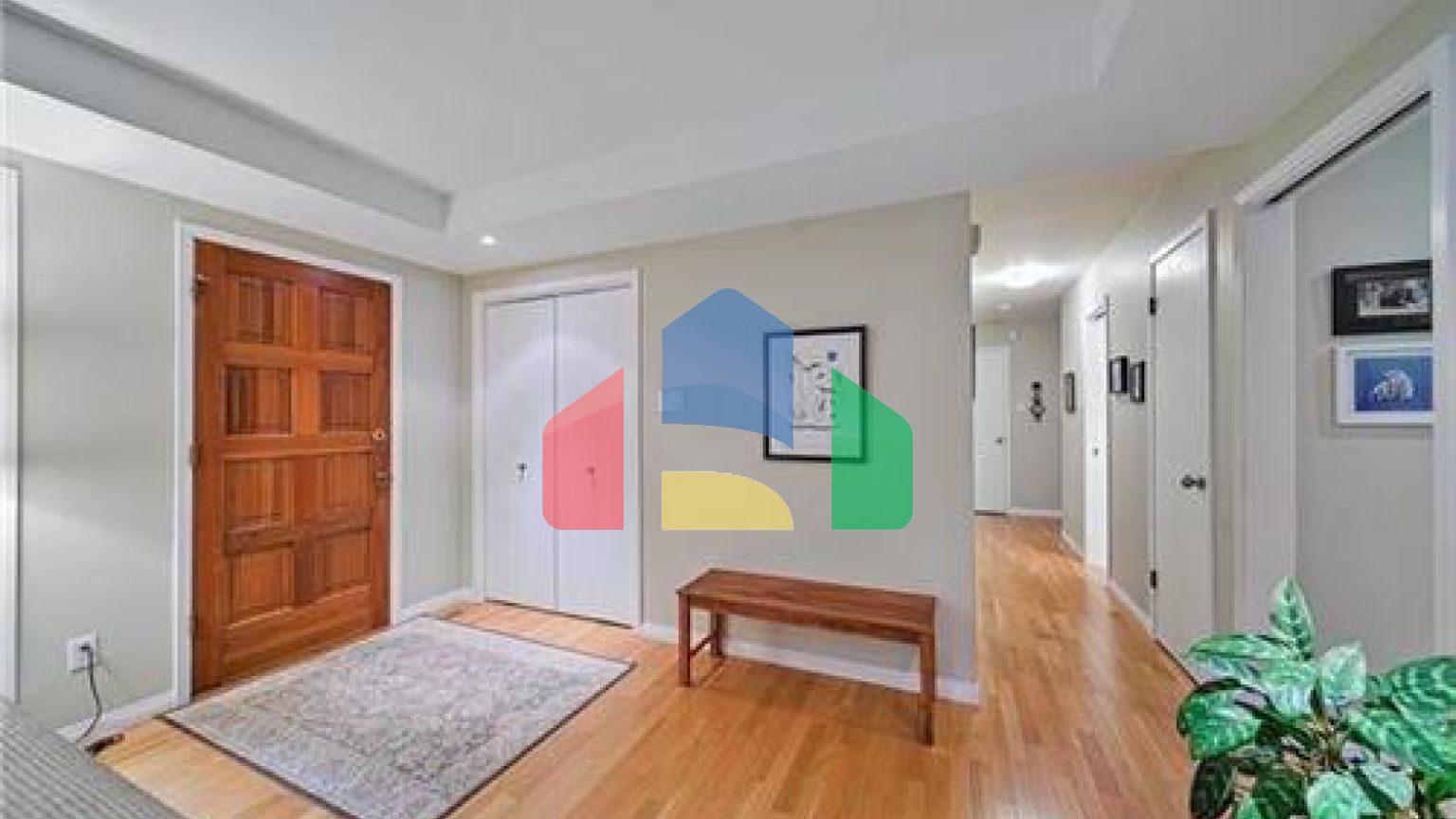 Residential - Single Family Home - Winnipeg, Canada - Canada