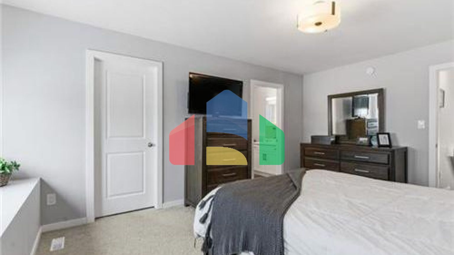 Residential - Single Family Home - Winnipeg, Canada - Canada