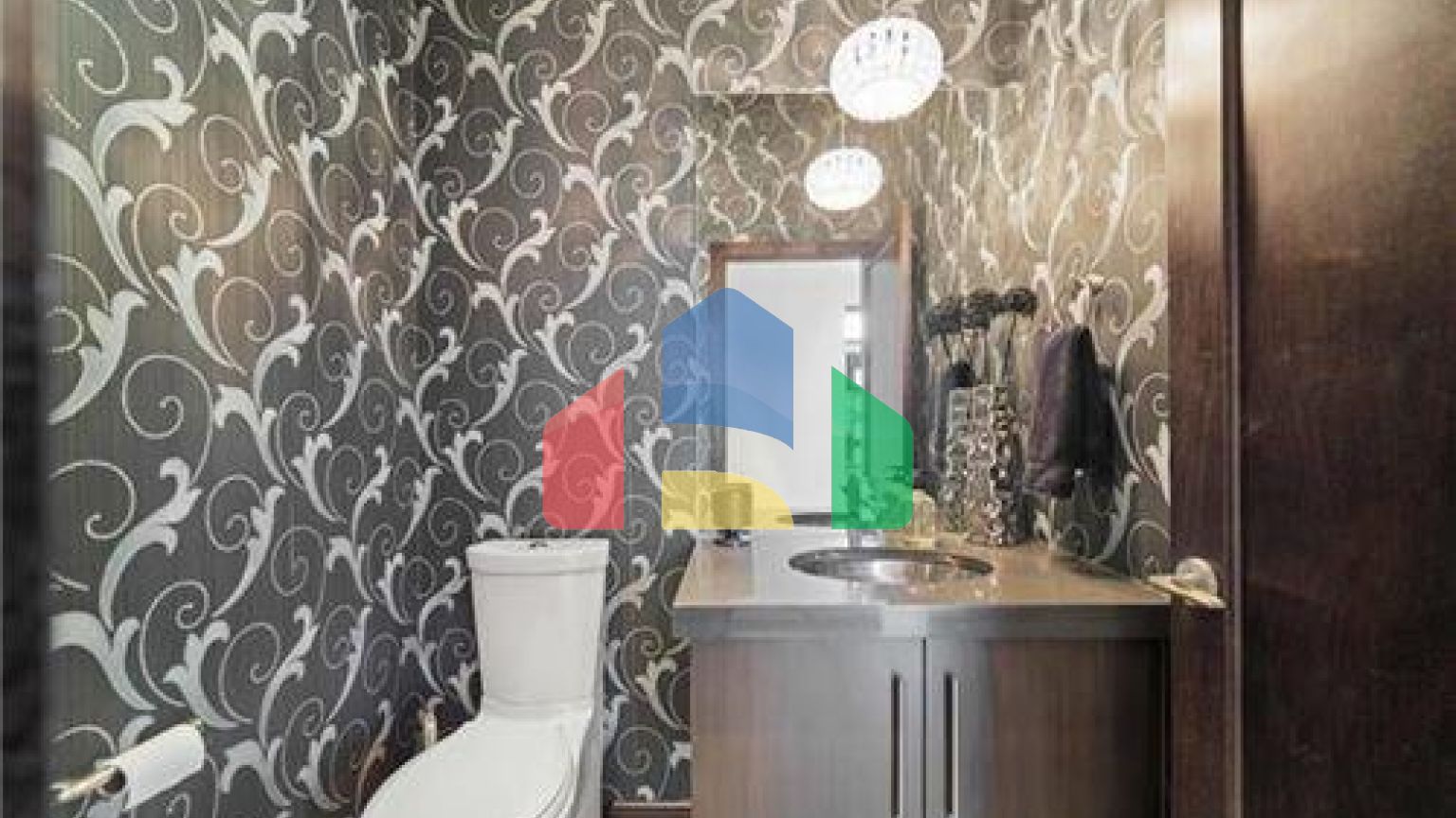 Residential - Single Family Home - Winnipeg, Canada - Canada