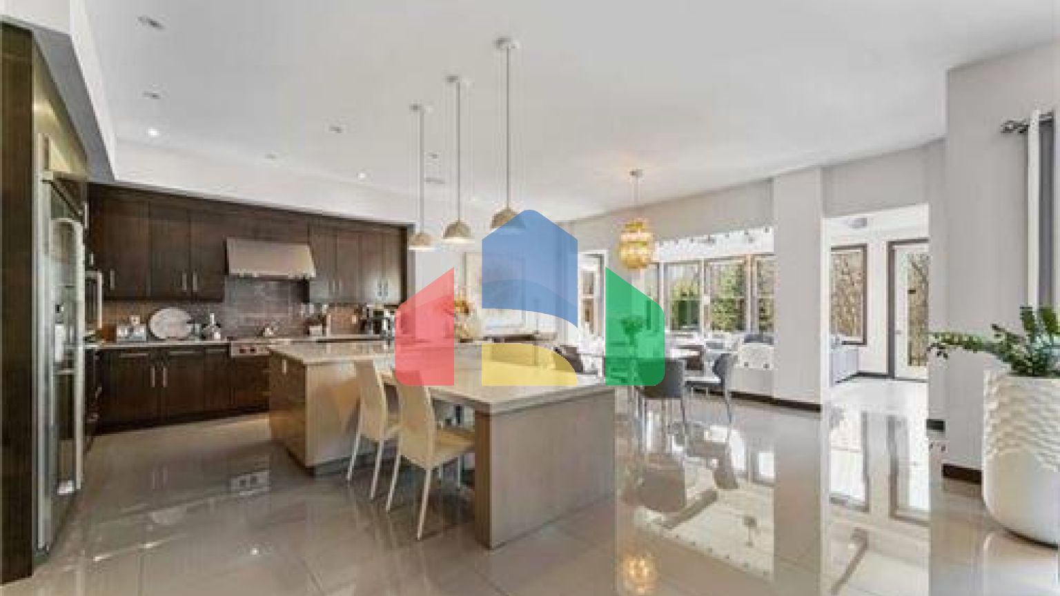 Residential - Single Family Home - Winnipeg, Canada - Canada