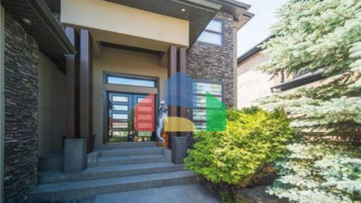 Residential - Single Family Home - Winnipeg, Canada - Canada