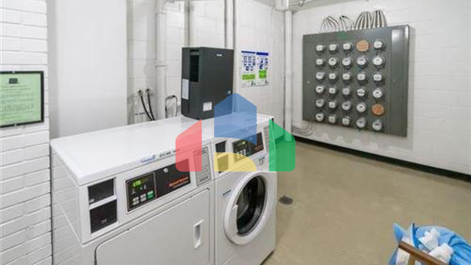 Residential - Condo/Apartment - Winnipeg, Canada - Canada