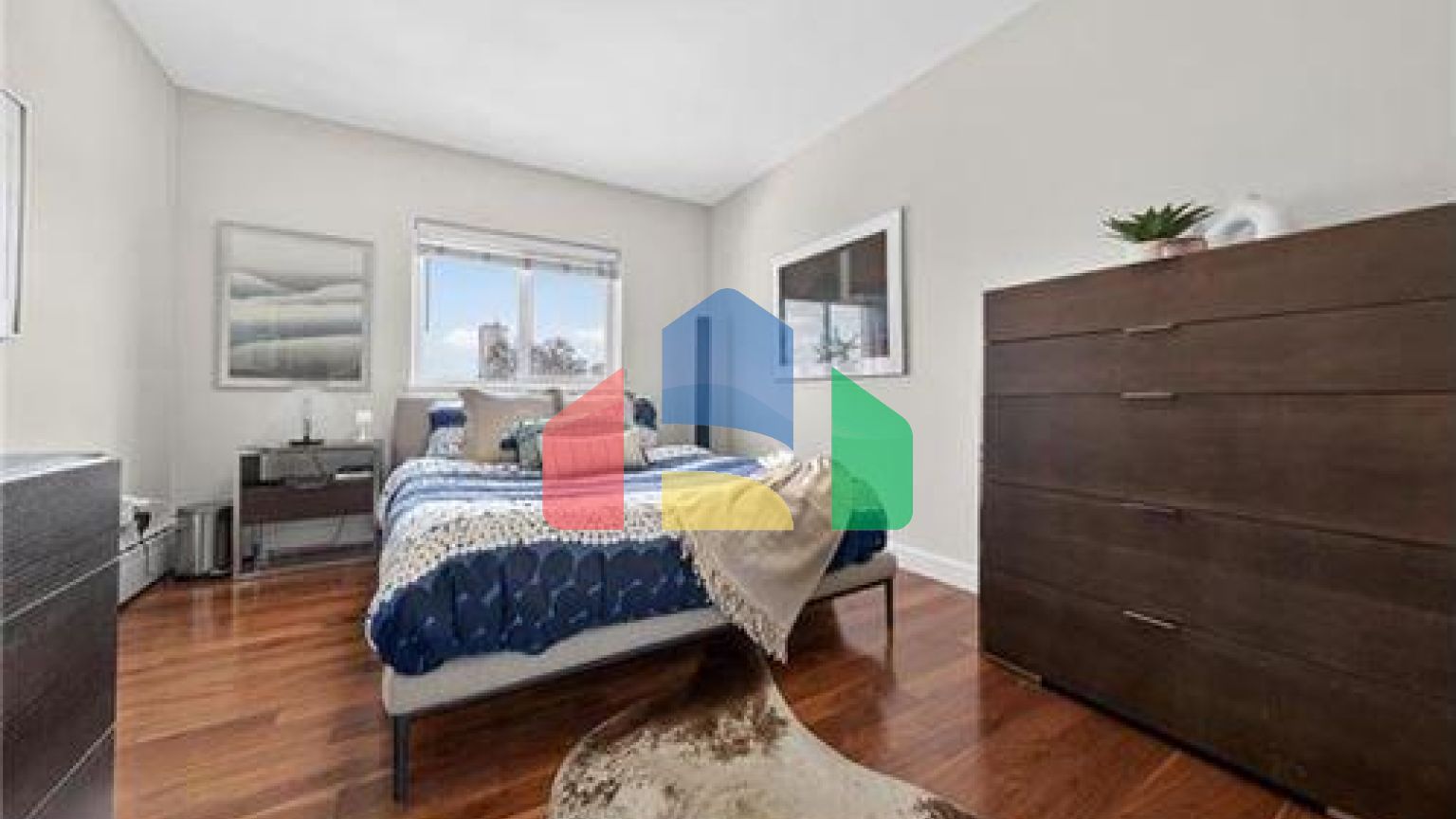 Residential - Condo/Apartment - Winnipeg, Canada - Canada