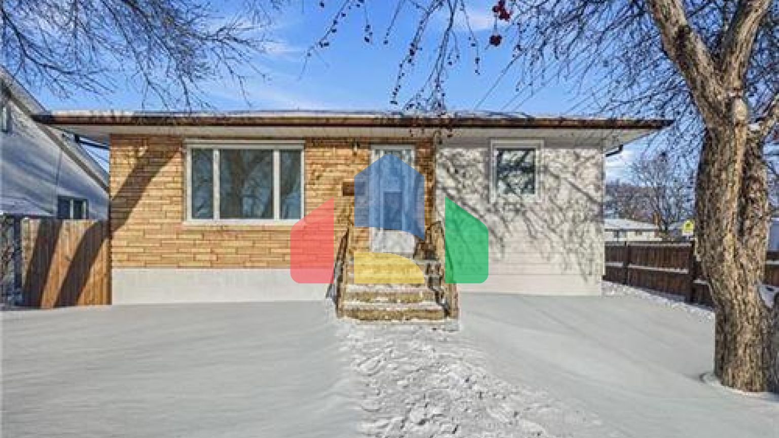 Residential - Single Family Home - Winnipeg, Canada - Canada