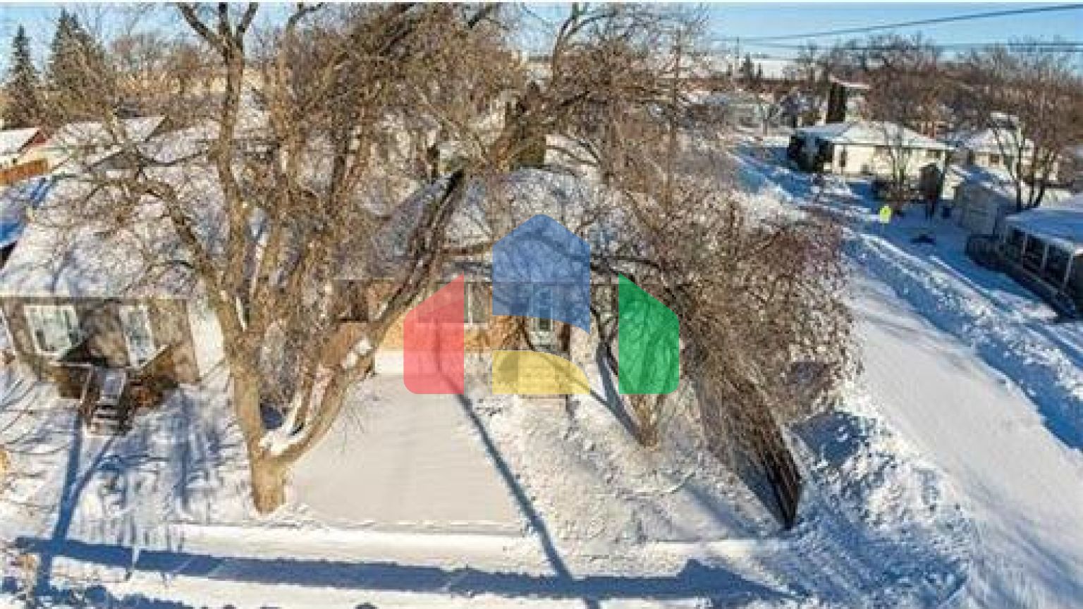 Residential - Single Family Home - Winnipeg, Canada - Canada