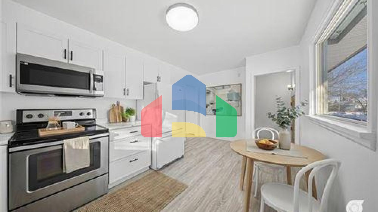 Residential - Single Family Home - Winnipeg, Canada - Canada