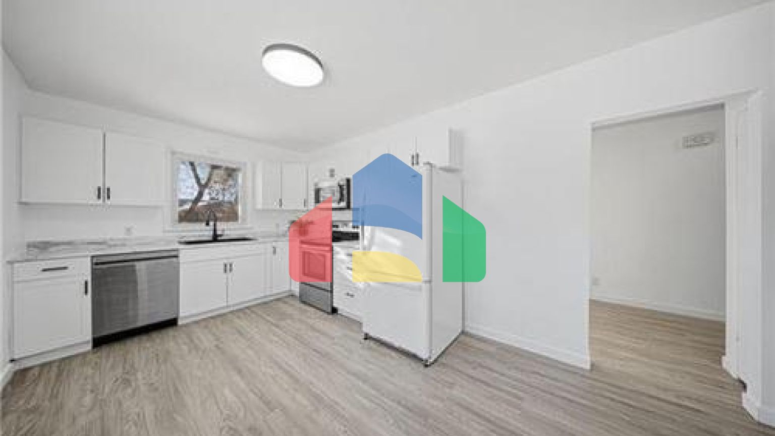 Residential - Single Family Home - Winnipeg, Canada - Canada