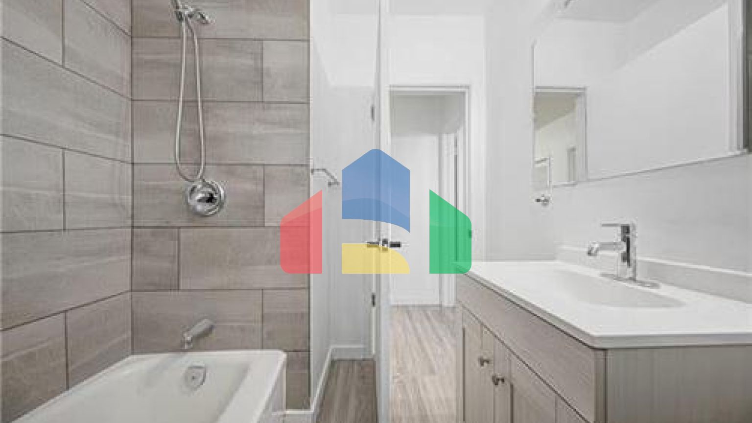 Residential - Single Family Home - Winnipeg, Canada - Canada