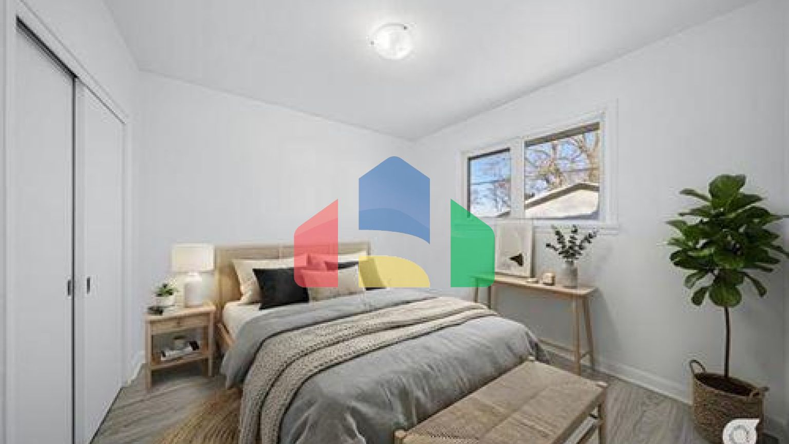 Residential - Single Family Home - Winnipeg, Canada - Canada