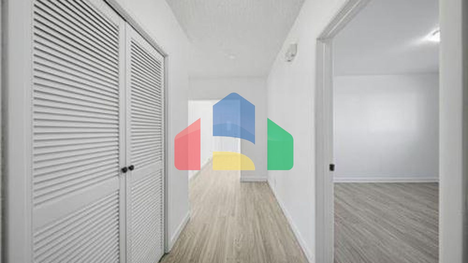 Residential - Single Family Home - Winnipeg, Canada - Canada