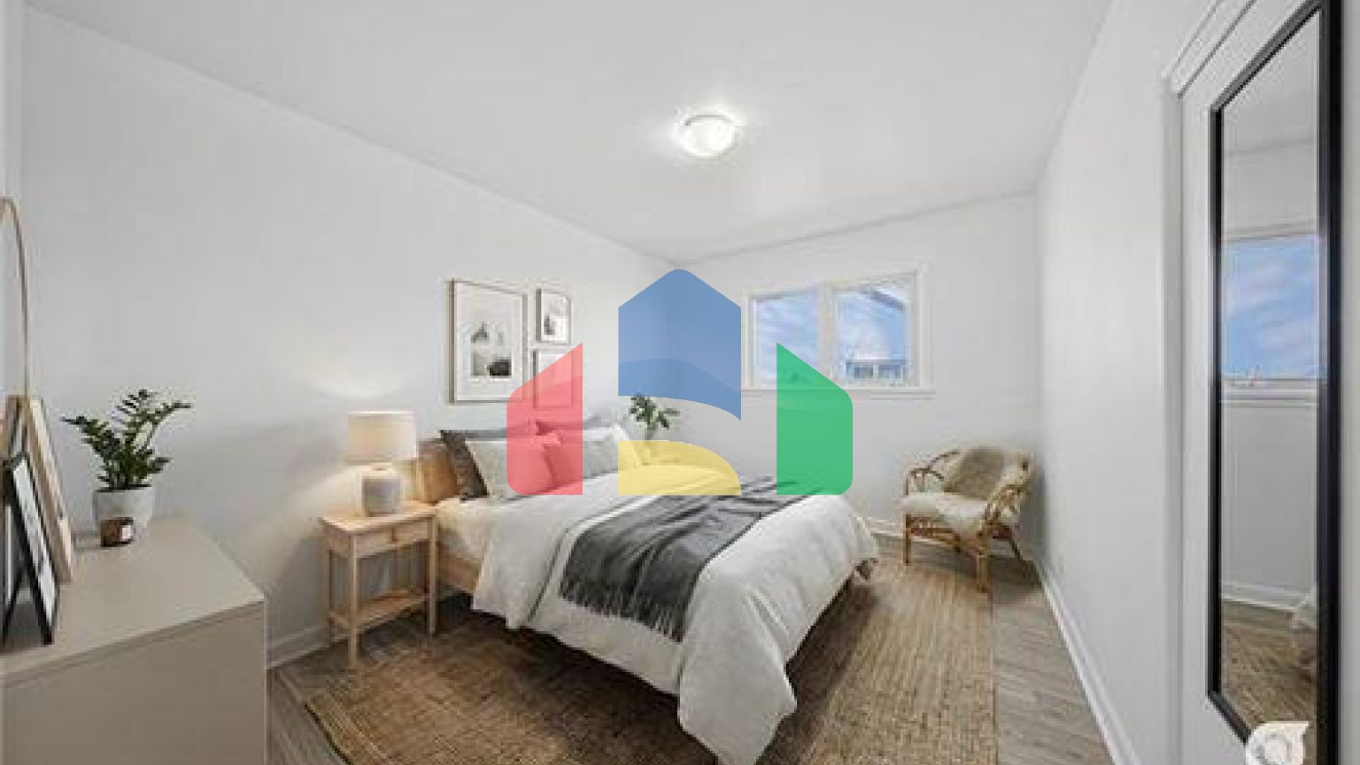 Residential - Single Family Home - Winnipeg, Canada - Canada