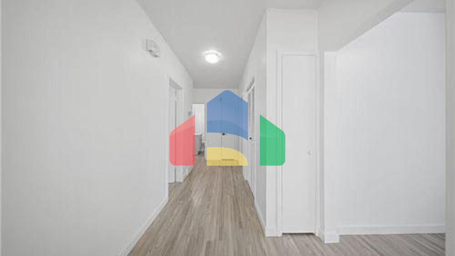 Residential - Single Family Home - Winnipeg, Canada - Canada