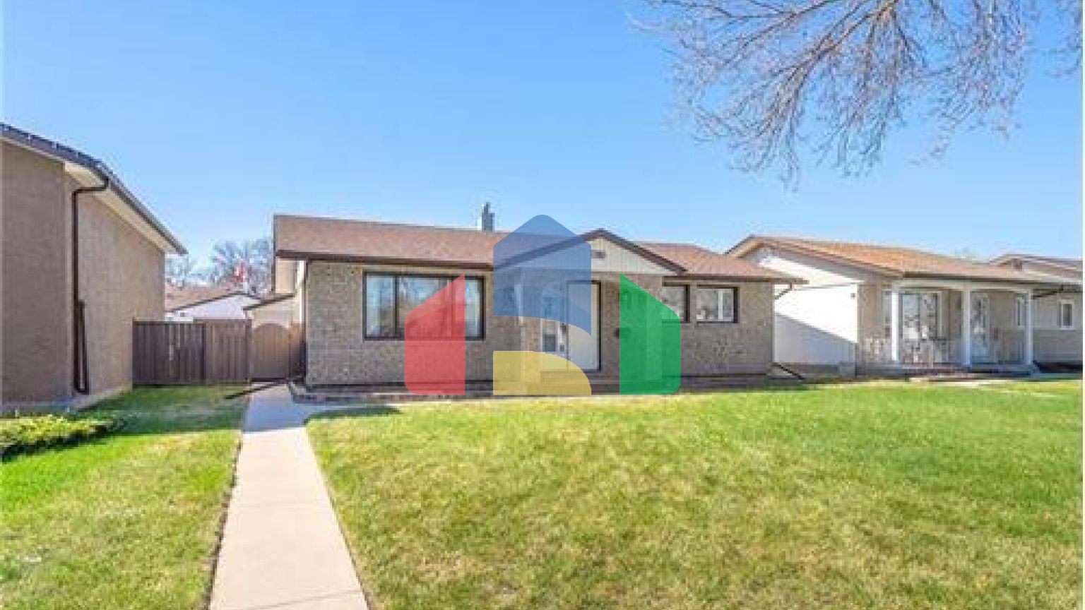 Residential - Single Family Home - Winnipeg, Canada - Canada