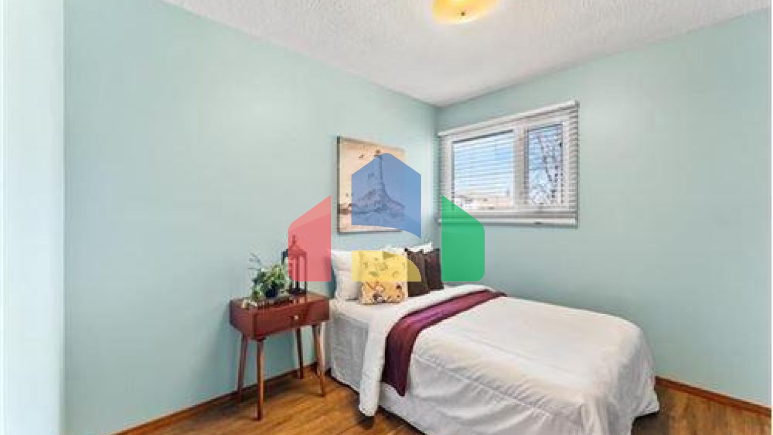 Residential - Single Family Home - Winnipeg, Canada - Canada