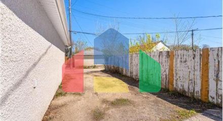 Residential - Single Family Home - Winnipeg, Canada - Canada