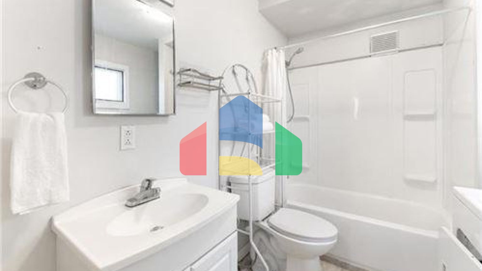 Residential - Single Family Home - Winnipeg, Canada - Canada