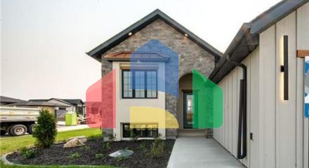Residential - Single Family Home - Winnipeg, Canada - Canada