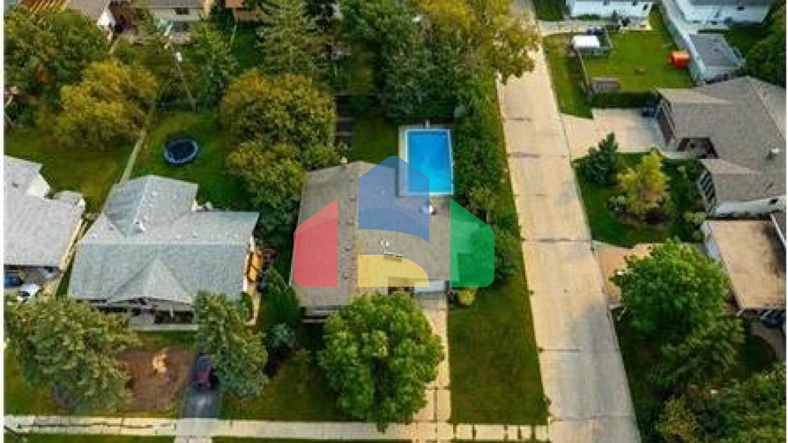 Residential - Single Family Home - Winnipeg, Canada - Canada