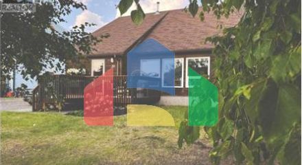 Residential - Single Family Home - Yellowknife, Canada - Canada